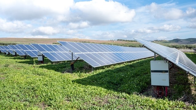 La importancia de los generadores eléctricos en el sector agrícola - Gaima  S.A